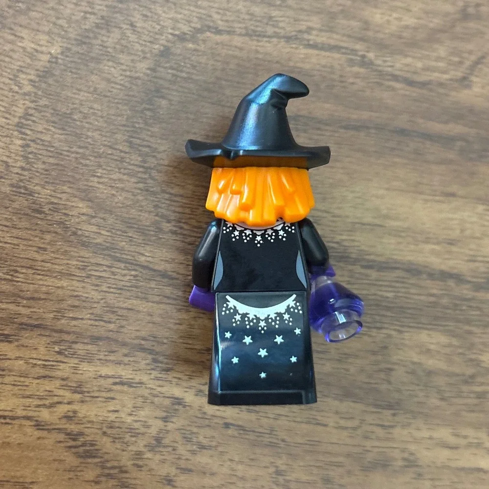 LEGO Halloween Minifigure 3-Pack Vampire Pumpkin Scarecrow Witch LEGOland CA